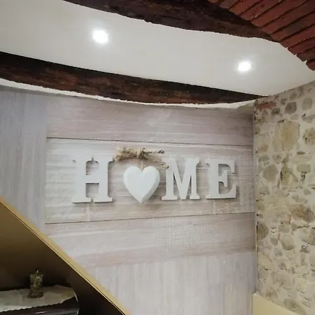 Casa Degli Hobbits بيت ضيافة