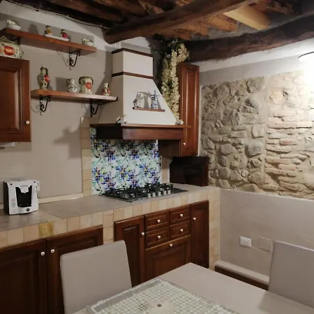 Casa Degli Hobbits * كابانّوري